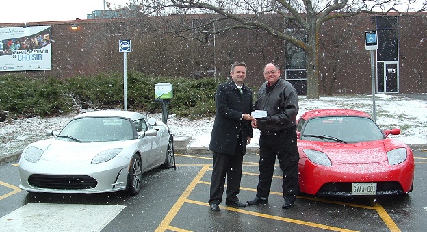 EVCO presents cheque to Canada Science and Technology Museum